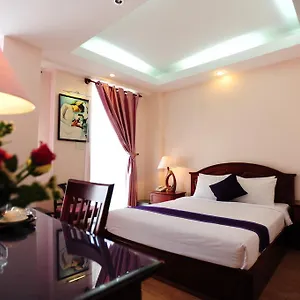 https://violet-hotel.nhatrangbesthotels.com